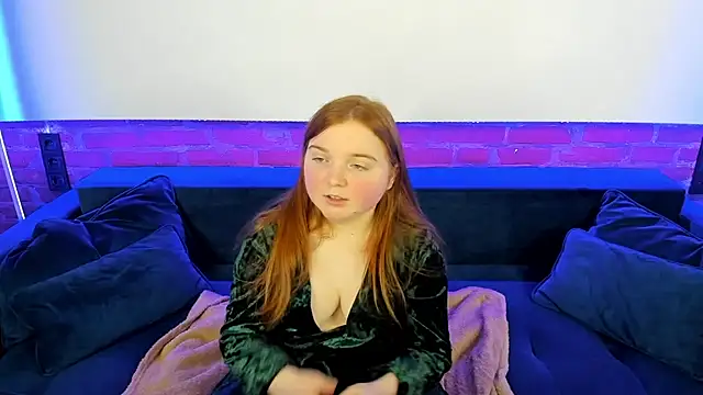 KattyRose8 online show from 10/18/25, 06:52