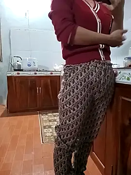 Sweet-Berry89 online show from 10/25/25, 11:51