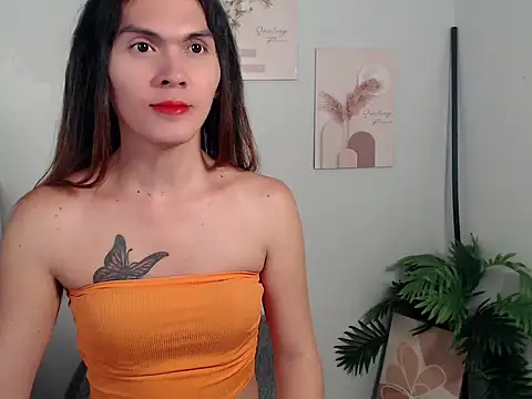 Snapshot of Pinkyweb_03 chatting on 04/01/26, 06:16 Pinkyweb 03 online show from 04/01/26, 06:16