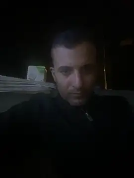 Snapshot of Junior17cm_1993 chatting on 11/01/25, 05:20 Junior17cm 1993 online show from 11/01/25, 05:20