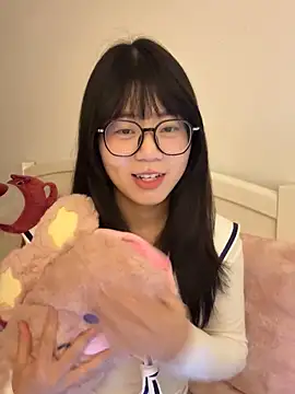 Ella-A9 online show from 12/14/25, 04:12