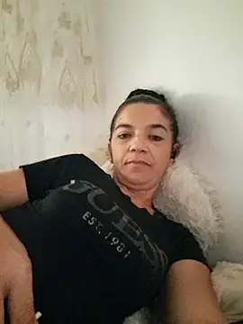 alinaalinutzq online show from 09/24/25, 12:30