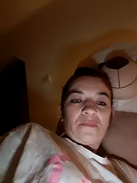 alinaalinutzq online show from 10/20/25, 05:02