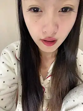 Snapshot of MengMeng0515 chatting on 04/23/26, 02:30 MengMeng0515 online show from 04/23/26, 02:30