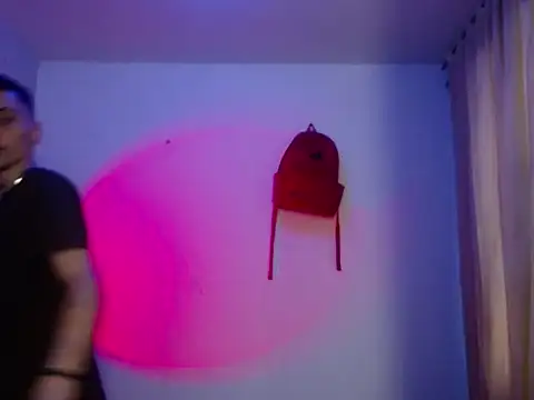 xalejo max online show from 10/10/25, 09:03