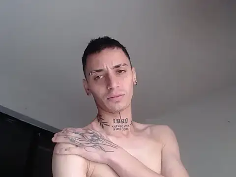 xalejo max online show from 10/15/25, 02:28