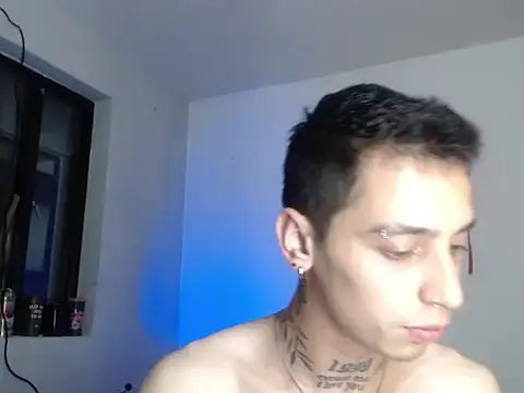 xalejo max online show from 11/04/25, 07:02