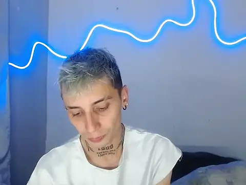 xalejo max online show from 02/16/26, 07:32