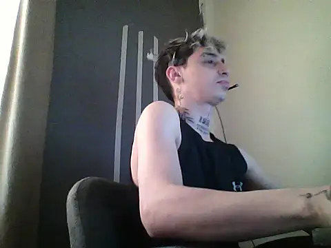 Snapshot of xalejo_max chatting on 06/24/26, 03:55 xalejo max online show from 06/24/26, 03:55