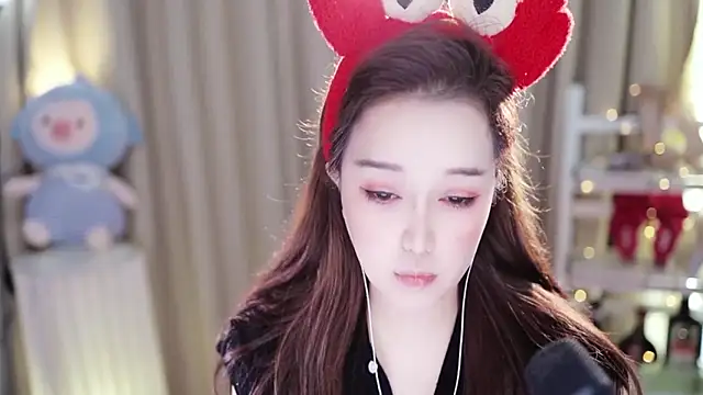 l2day  online show from 10/11/25, 03:06