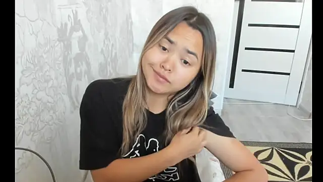 saika blush online show from 11/02/25, 03:53