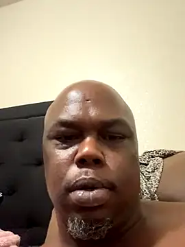 Snapshot of devon3421 chatting on 12/18/25, 02:50 devon3421 online show from 12/18/25, 02:50