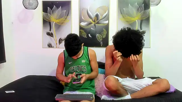 Violet Dream2 online show from 03/12/26, 08:20