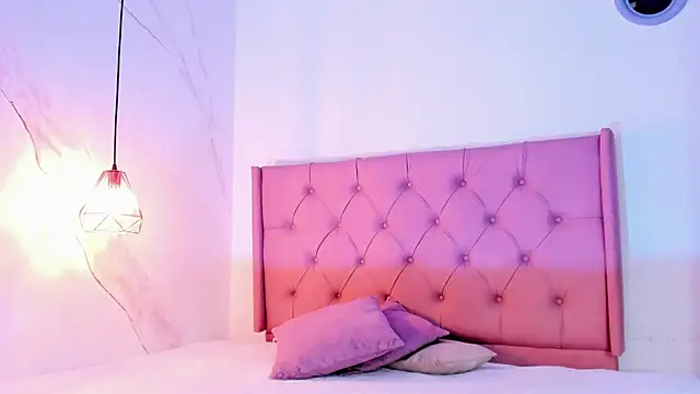 Bellarohs online show from 11/04/25, 01:54