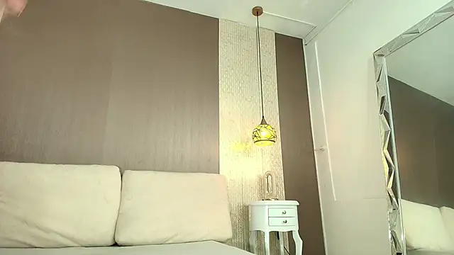 Tiifany Baker online show from 02/18/26, 07:54