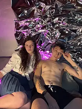 FoxStudioSex online show from 12/17/25, 12:44