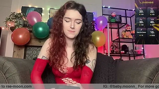 Snapshot of rae_moonn chatting on 03/19/26, 07:07 rae moonn online show from 03/19/26, 07:07