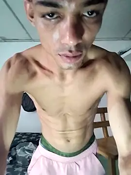 Brayanellatino online show from 04/07/26, 08:42