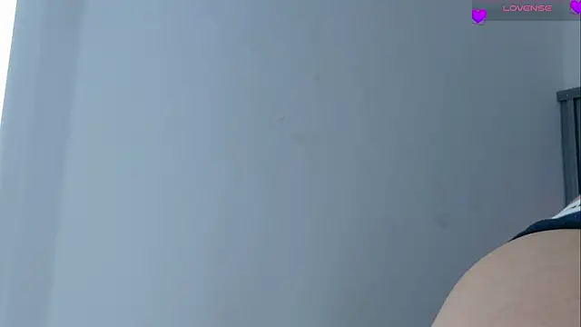 Snapshot of Celeste_Presstigge chatting on 03/19/26, 09:41 Celeste Presstigge online show from 03/19/26, 09:41
