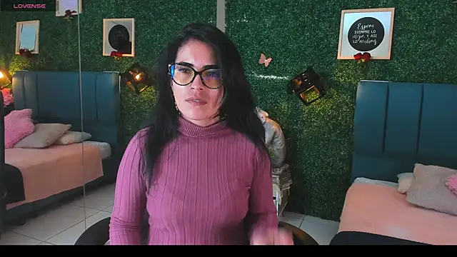 Linagh  online show from 11/03/25, 12:06