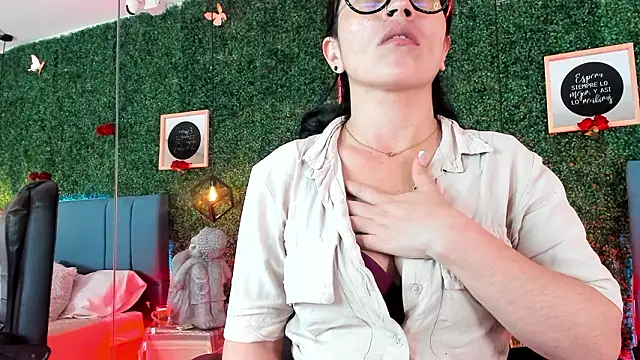 Linagh  online show from 02/27/26, 11:43