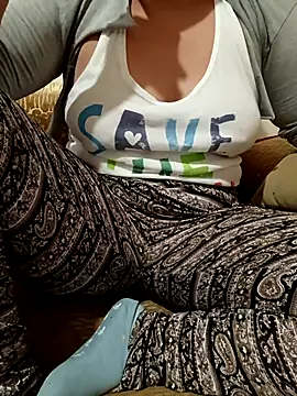 Mroma89six online show from 11/12/25, 05:35