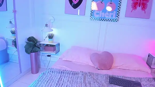 Zoe Lynch  online show from 06/01/26, 12:07
