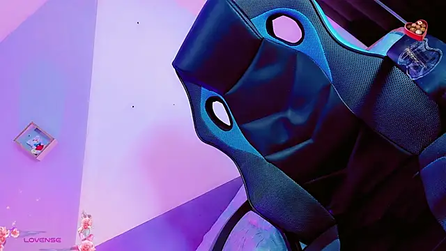 Snapshot of baby_rous chatting on 11/27/25, 01:24 baby rous online show from 11/27/25, 01:24