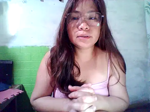 Snapshot of Bianca0516 chatting on 03/22/26, 10:35 Bianca0516 online show from 03/22/26, 10:35