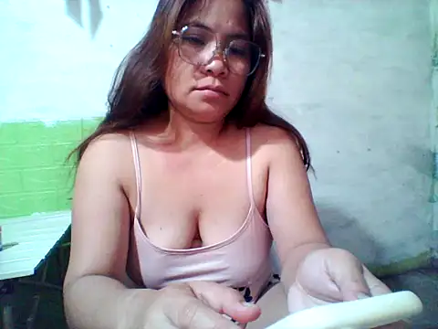 Snapshot of Bianca0516 chatting on 03/29/26, 12:54 Bianca0516 online show from 03/29/26, 12:54