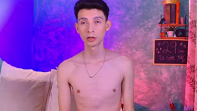 Snapshot of VicenteFerrer chatting on 09/25/25, 12:14 VicenteFerrer online show from 09/25/25, 12:14