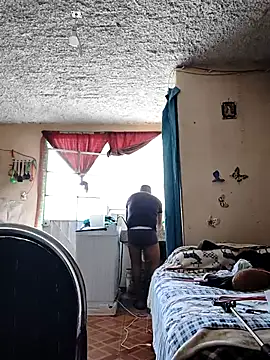 mexosito27 online show from 12/14/25, 04:45