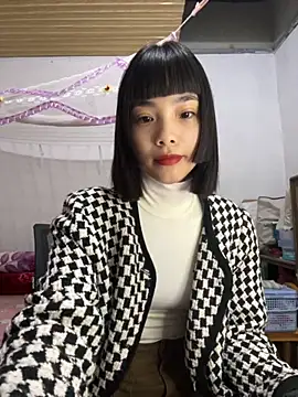 andymi1 online show from 10/25/25, 02:52