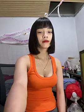 Snapshot of andymi1 chatting on 06/08/26, 02:12 andymi1 online show from 06/08/26, 02:12