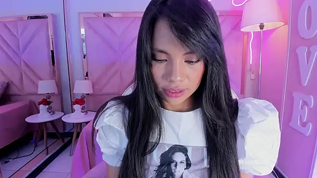 anyjones  online show from 10/08/25, 04:10