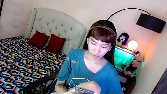 ShantalFoxxy  online show from 11/04/25, 01:27