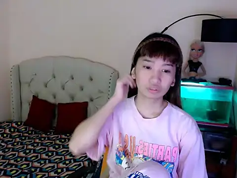 ShantalFoxxy  online show from 02/06/26, 01:10