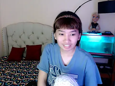 ShantalFoxxy  online show from 02/10/26, 01:26