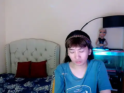 ShantalFoxxy  online show from 04/02/26, 12:36