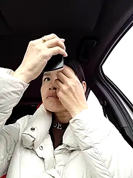 Haili-1 online show from 11/03/25, 11:04