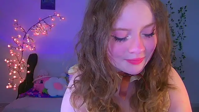 Snapshot of Lil_bela chatting on 02/23/26, 12:24 Lil bela online show from 02/23/26, 12:24