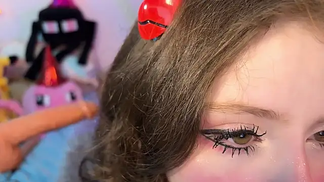 Snapshot of Lil_bela chatting on 03/25/26, 12:22 Lil bela online show from 03/25/26, 12:22