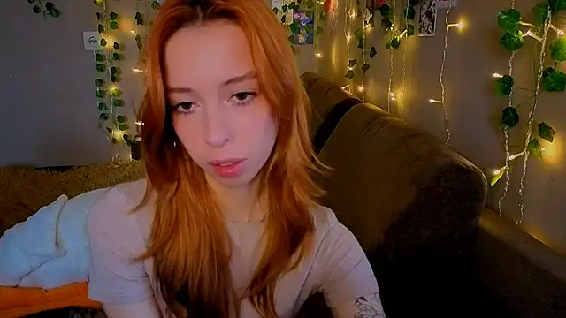 Snapshot of Lori_Williams chatting on 03/16/26, 05:44 Lori Williams online show from 03/16/26, 05:44