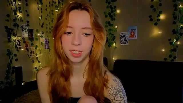 Snapshot of Lori_Williams chatting on 03/25/26, 03:23 Lori Williams online show from 03/25/26, 03:23