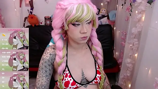 jadedelux  online show from 10/03/25, 08:06