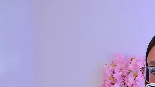 Snapshot of maily_zanss chatting on 12/13/25, 07:53 maily zanss online show from 12/13/25, 07:53