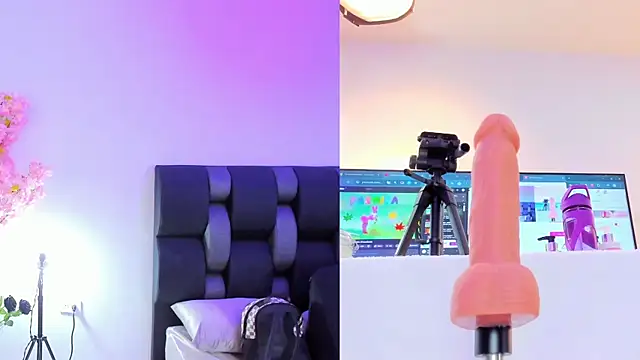 Snapshot of maily_zanss chatting on 01/16/26, 07:40 maily zanss online show from 01/16/26, 07:40