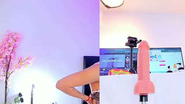 Snapshot of maily_zanss chatting on 01/17/26, 07:50 maily zanss online show from 01/17/26, 07:50