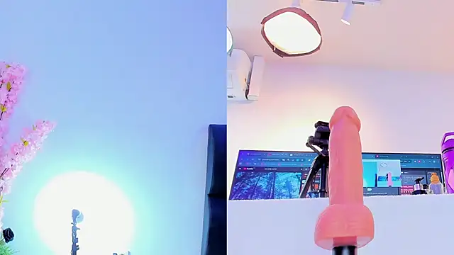 Snapshot of maily_zanss chatting on 02/19/26, 08:05 maily zanss online show from 02/19/26, 08:05