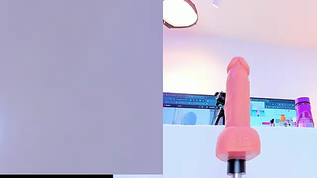 Snapshot of maily_zanss chatting on 02/25/26, 07:56 maily zanss online show from 02/25/26, 07:56